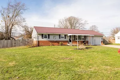 642 Belle Aire Place, Washington Court House, OH 43160 - Photo 3