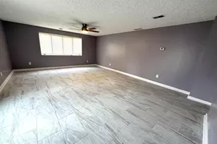 6156 Roselawn Ave, Columbus, OH 43232 - Photo 17