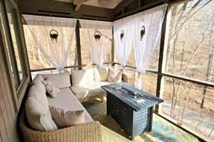 1015 Taos Ln, Hide A Way Hills, OH 43107 - Photo 3