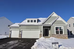 282 Olympic Loop, Commercial Point, OH 43116 - Photo 1