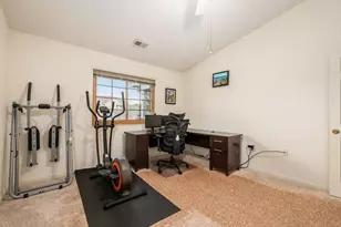 6755 Meadow Creek Dr, Columbus, OH 43235 - Photo 19