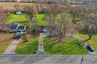 4242 Upper Valley Pike, Springfield, OH 45502 - Photo 3
