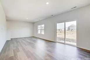 429 Samantha Dr, Plain City, OH 43064 - Photo 5