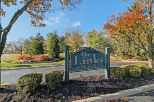 7871 Linksview Cir, Westerville, OH 43082 - Photo 49