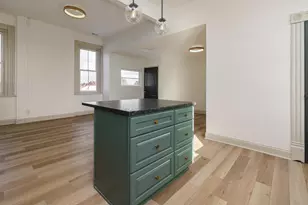 828 City Park Ave, Columbus, OH 43206 - Photo 13