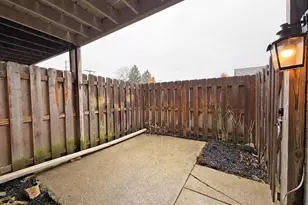 4710 Charecote Ln, Columbus, OH 43220 - Photo 11