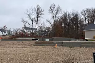 8280 Canopy Gln Dr, Plain City, OH 43064 - Photo 7