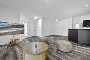 1925 Fortstone Ln, Columbus, OH 43228 - Photo 3