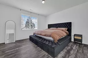 1925 Fortstone Ln, Columbus, OH 43228 - Photo 11