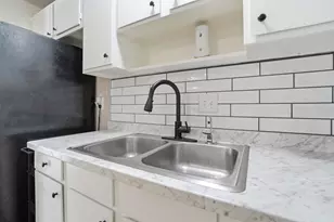 3814 Clime Rd, Columbus, OH 43228 - Photo 13