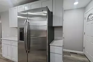 2800 Alkire Rd, Grove City, OH 43123 - Photo 17