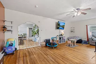 41 E Townsend St, North Lewisburg, OH 43060 - Photo 9