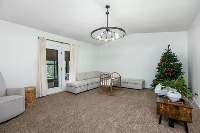 5803 Sundrops Avenue, Galloway, OH 43119 - Photo 23