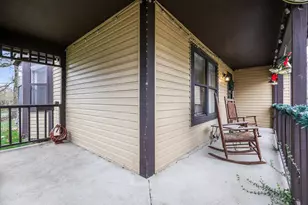 5803 Sundrops Ave, Galloway, OH 43119 - Photo 5