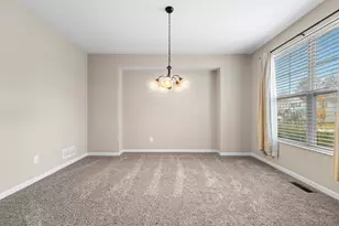 150 Mannaseh Dr W, Granville, OH 43023 - Photo 9