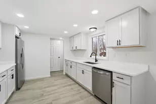 25 Crestview Dr, Fredericktown, OH 43019 - Photo 11