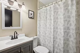 1713 Kelton Ave, Columbus, OH 43207 - Photo 15