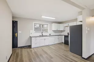 1713 Kelton Ave, Columbus, OH 43207 - Photo 7