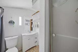 1931 W Broad St, Columbus, OH 43223 - Photo 35