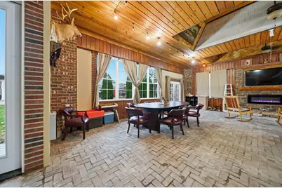 1931 W Broad Street, Columbus, OH 43223 - Photo 11