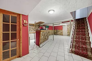 1931 W Broad St, Columbus, OH 43223 - Photo 43