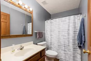 363 Harrington Dr, London, OH 43140 - Photo 17