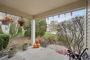 6841 Riverside Glen Ct, Dublin, OH 43017 - Photo 5