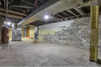 347 E Livingston Avenue, Columbus, OH 43215 - Photo 29