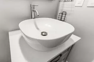 6035 Karl Rd, Columbus, OH 43229 - Photo 21