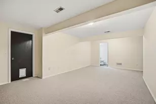 630 Hidden Valley Ct, Fairborn, OH 45324 - Photo 35