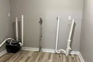 2324 Ridgeway Ave, Columbus, OH 43219 - Photo 13