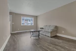 1889 Slaton Ct, Columbus, OH 43235 - Photo 5