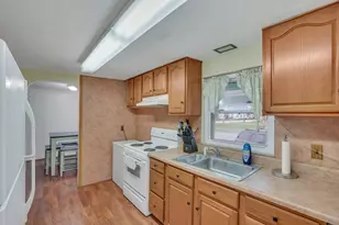 527 N Hague Ave, Columbus, OH 43204 - Photo 15