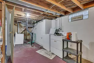 527 N Hague Ave, Columbus, OH 43204 - Photo 39