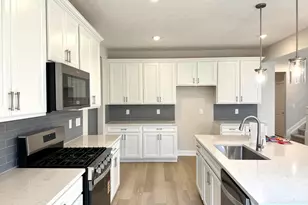 161 Figleaf Ln, Marysville, OH 43040 - Photo 5