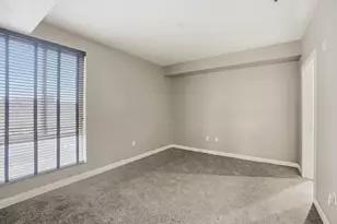 196 S Grant Ave S, Columbus, OH 43215 - Photo 15