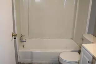 319 Mcelwain St, Washington Court House, OH 43160 - Photo 7