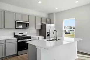 388 Garnet Rnch Dr, Delaware, OH 43015 - Photo 11