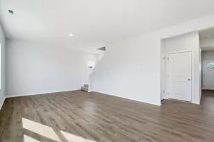 388 Garnet Rnch Dr, Delaware, OH 43015 - Photo 9