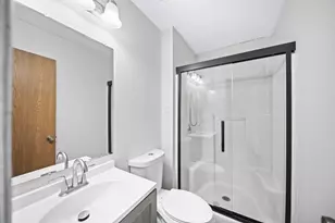 3623 High Creek Dr, Columbus, OH 43223 - Photo 49