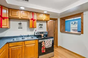 61 N Marsh St, La Rue, OH 43332 - Photo 9