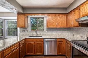 1505 Eastmeadow Pl, Columbus, OH 43235 - Photo 11