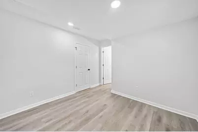 2841 E 10th Avenue, Columbus, OH 43219 - Photo 25