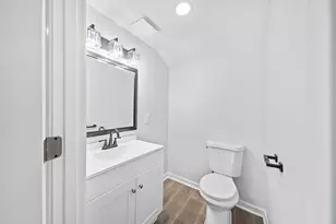 2841 E 10th Ave, Columbus, OH 43219 - Photo 23