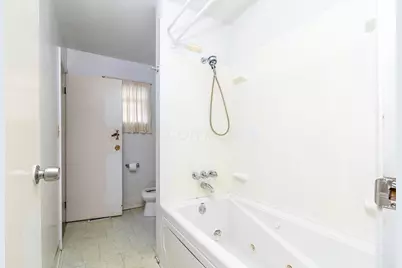 5548 Roche Drive, Columbus, OH 43229 - Photo 11