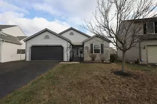 2062 Summer Banks Dr, Grove City, OH 43123 - Photo 7
