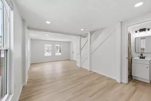 126 S Oakley Ave, Columbus, OH 43204 - Photo 5