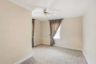 555 E Weber Rd, Columbus, OH 43202 - Photo 25