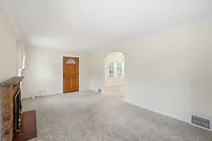 555 E Weber Rd, Columbus, OH 43202 - Photo 3