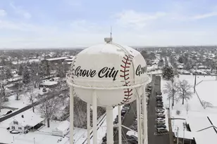 4372 Robin St, Grove City, OH 43123 - Photo 3